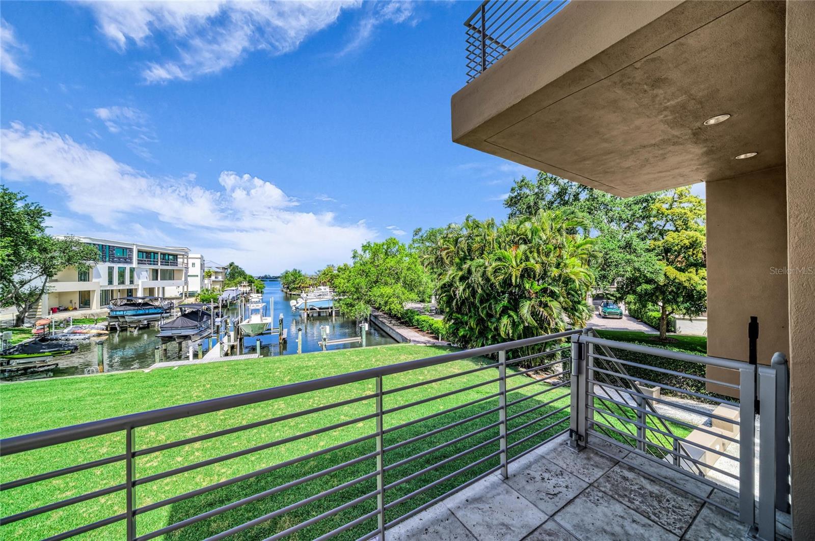 OYSTER BAY LANDINGS - Residential