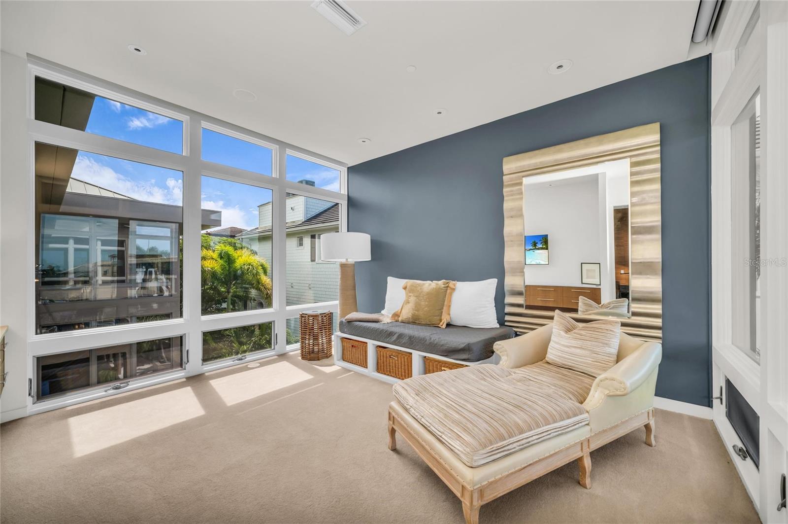 OYSTER BAY LANDINGS - Residential