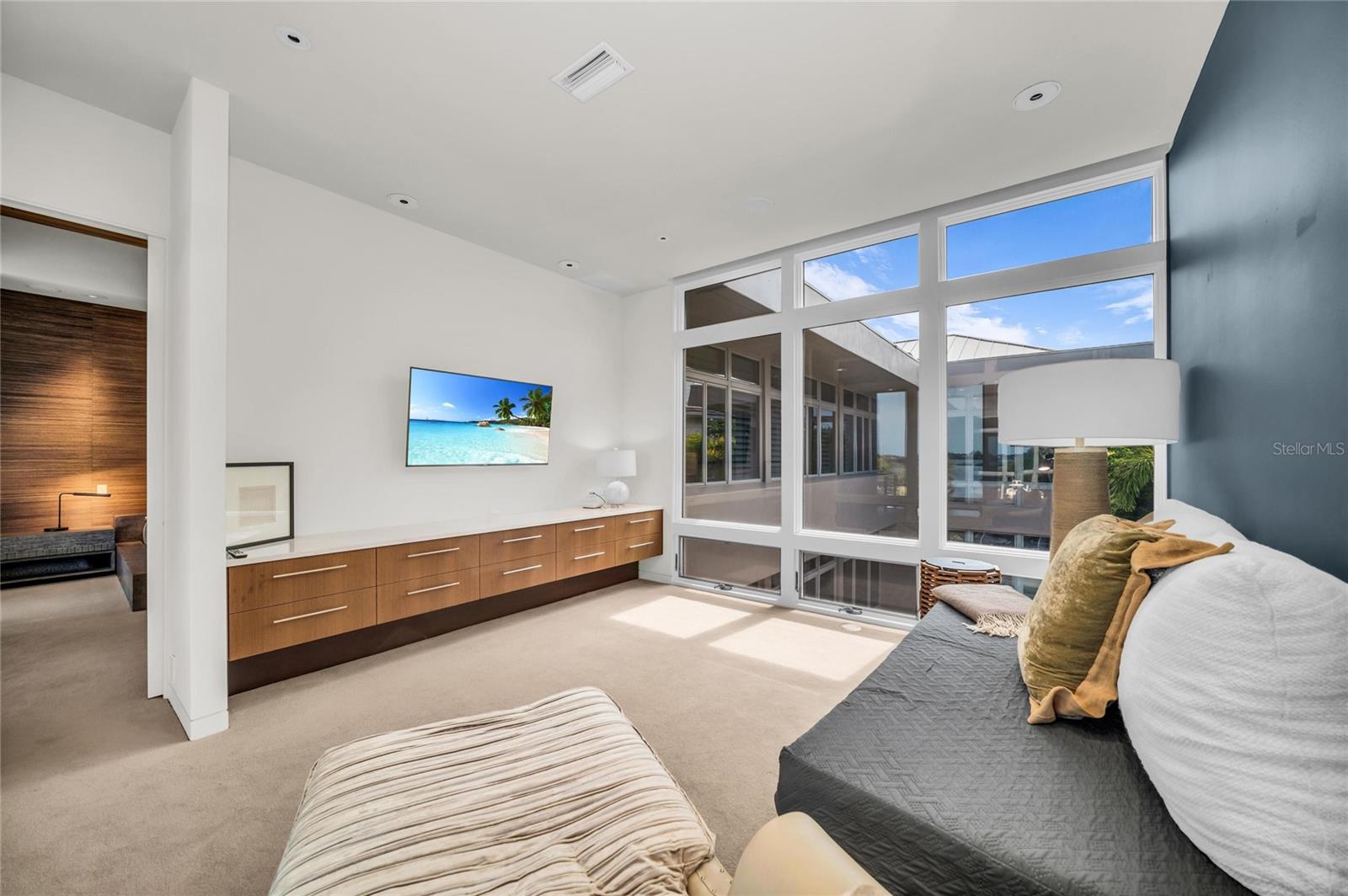 OYSTER BAY LANDINGS - Residential