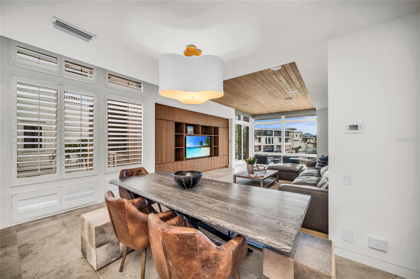 OYSTER BAY LANDINGS - Residential