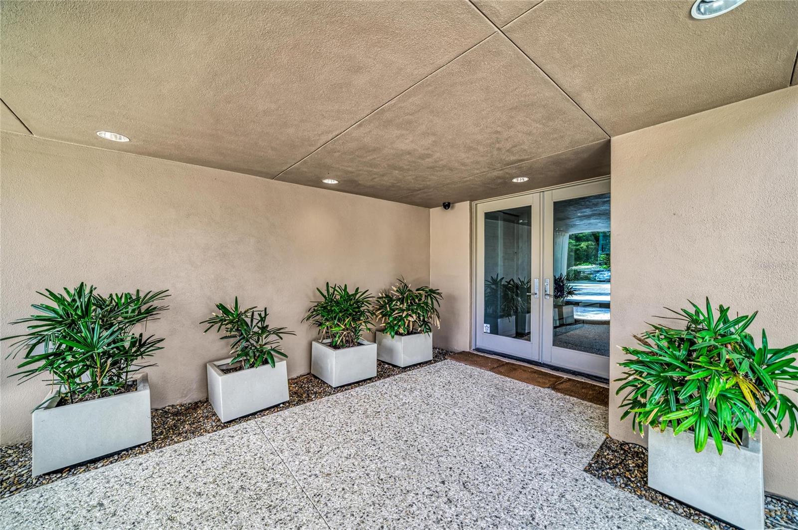 OYSTER BAY LANDINGS - Residential
