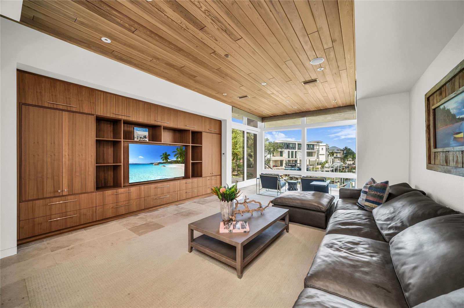 OYSTER BAY LANDINGS - Residential