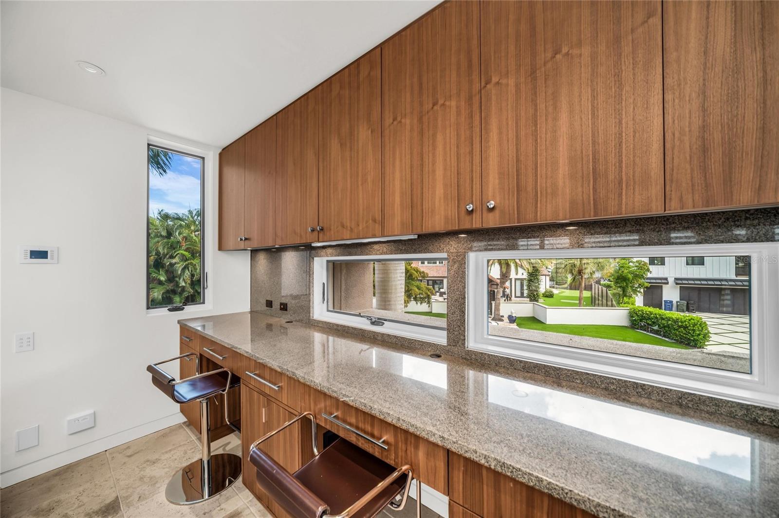 OYSTER BAY LANDINGS - Residential