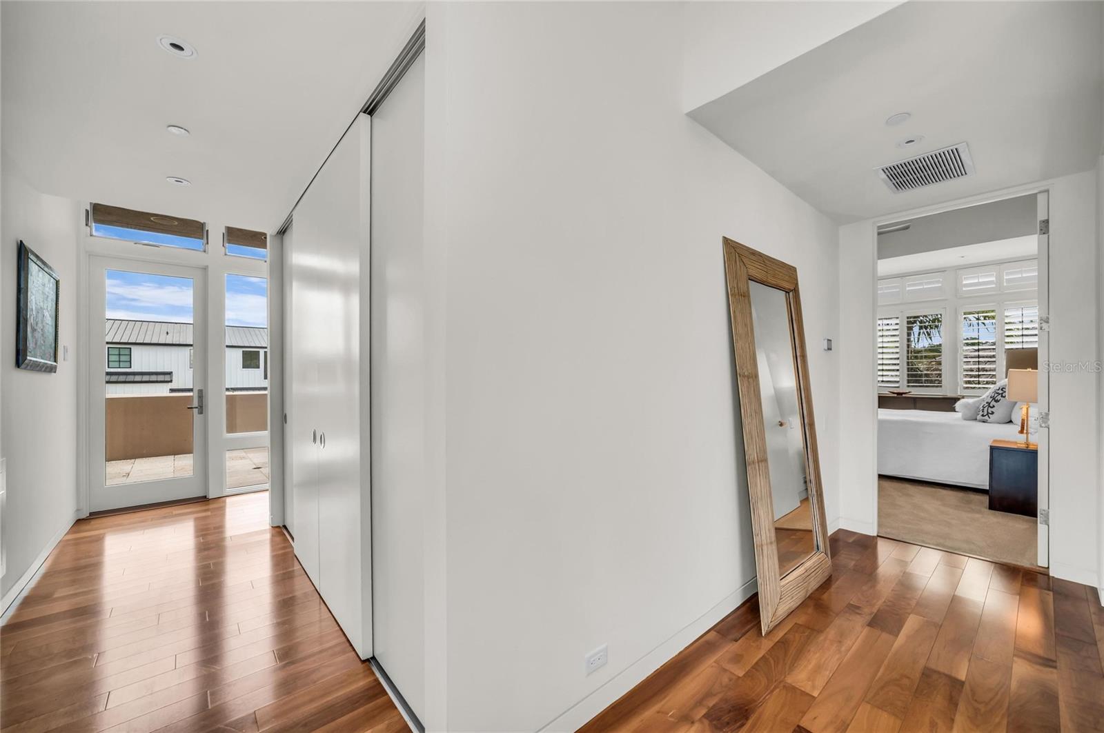 OYSTER BAY LANDINGS - Residential