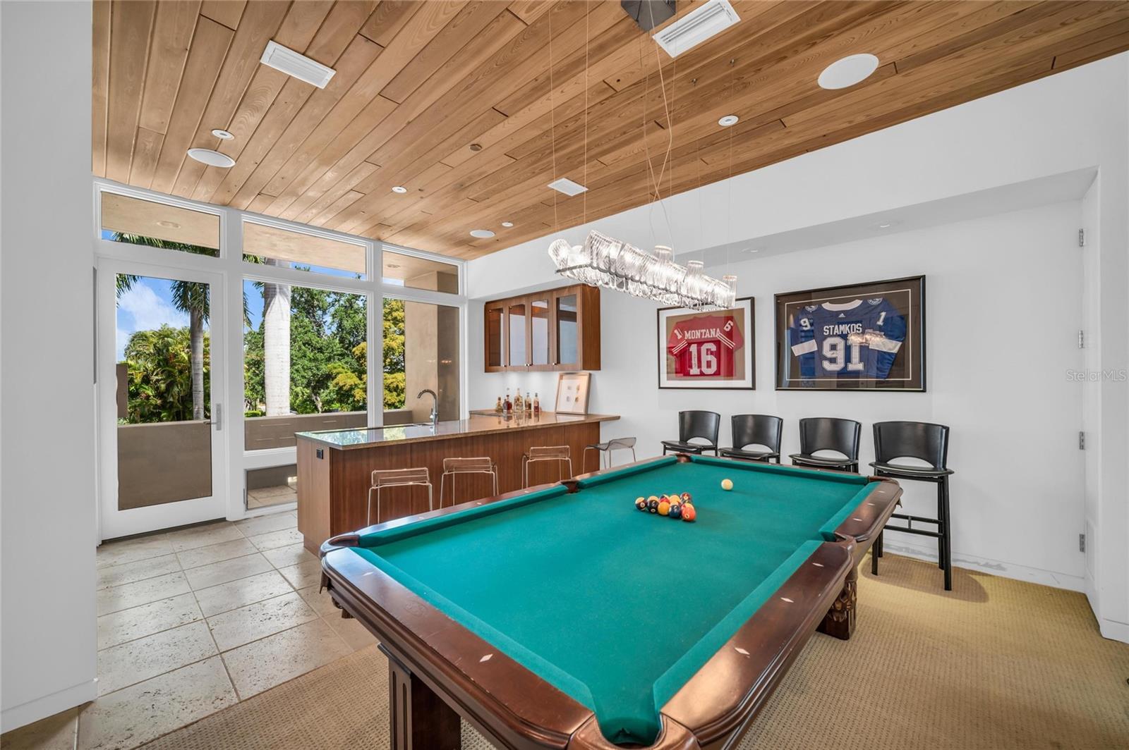 OYSTER BAY LANDINGS - Residential