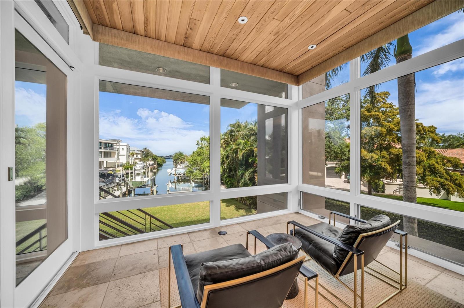 OYSTER BAY LANDINGS - Residential