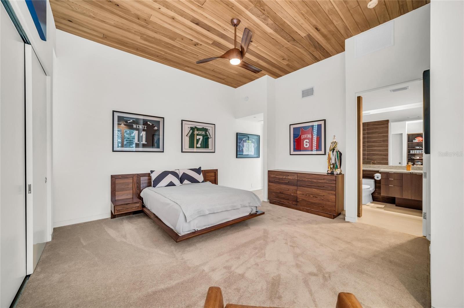 OYSTER BAY LANDINGS - Residential
