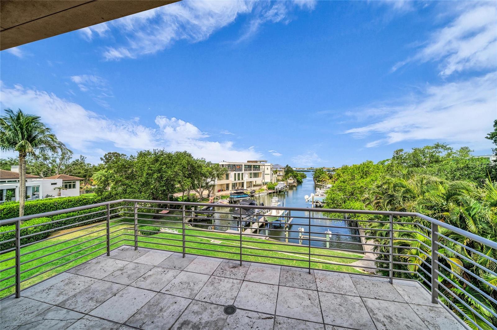 OYSTER BAY LANDINGS - Residential