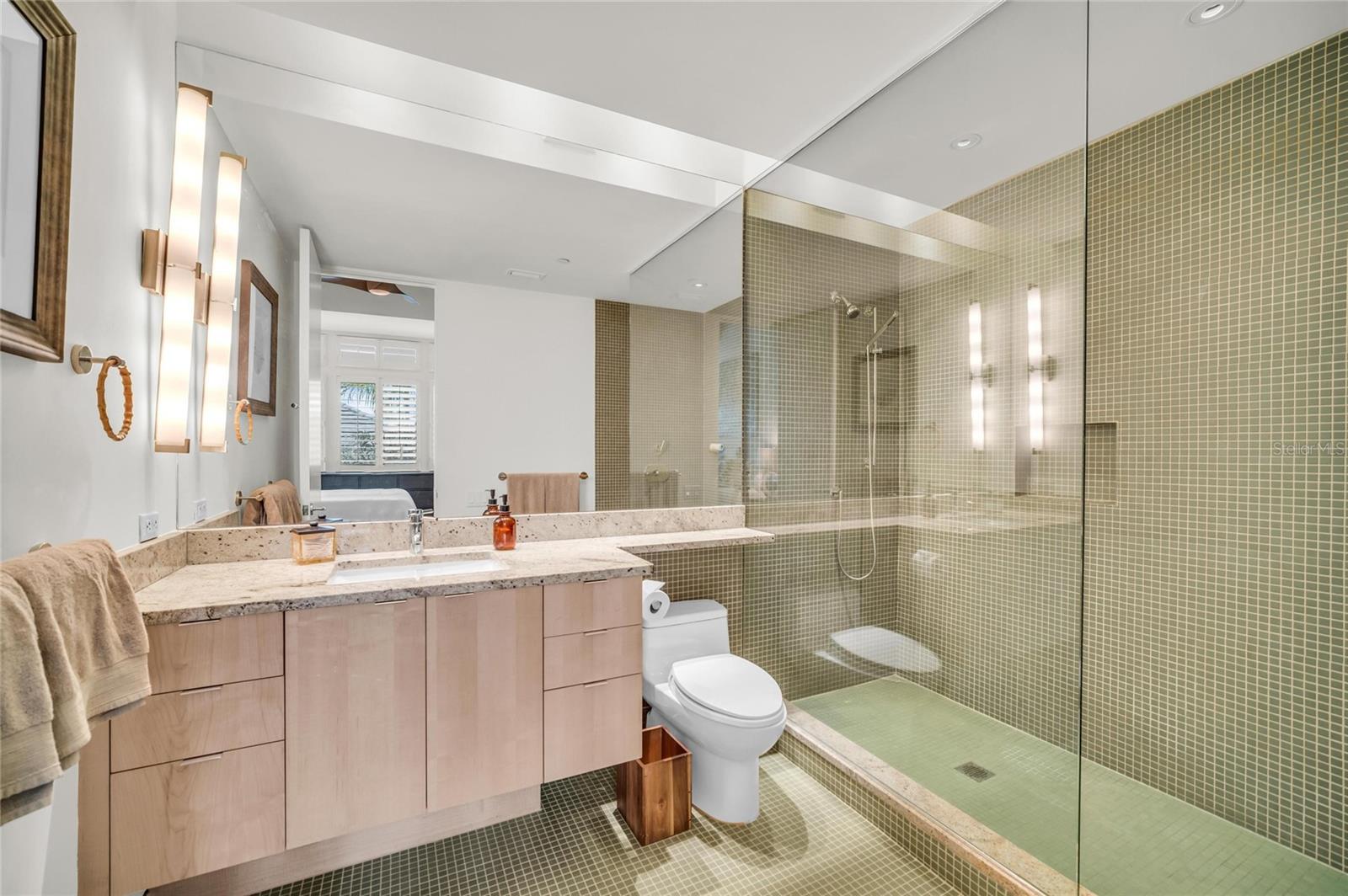 OYSTER BAY LANDINGS - Residential