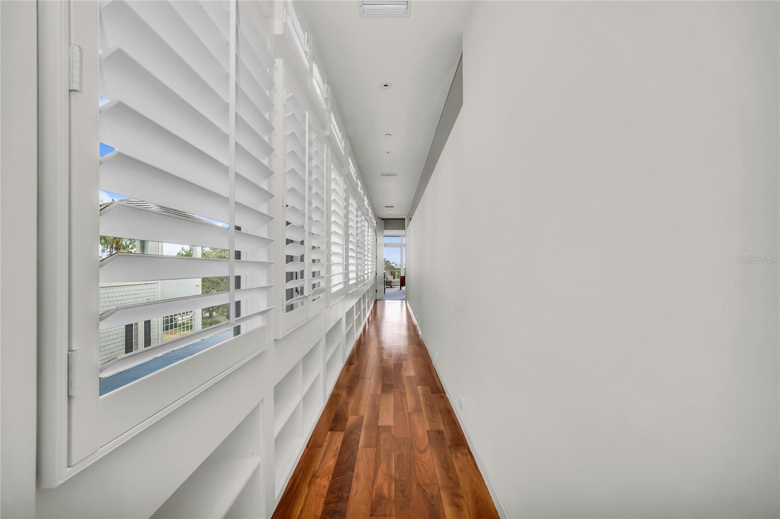 OYSTER BAY LANDINGS - Residential