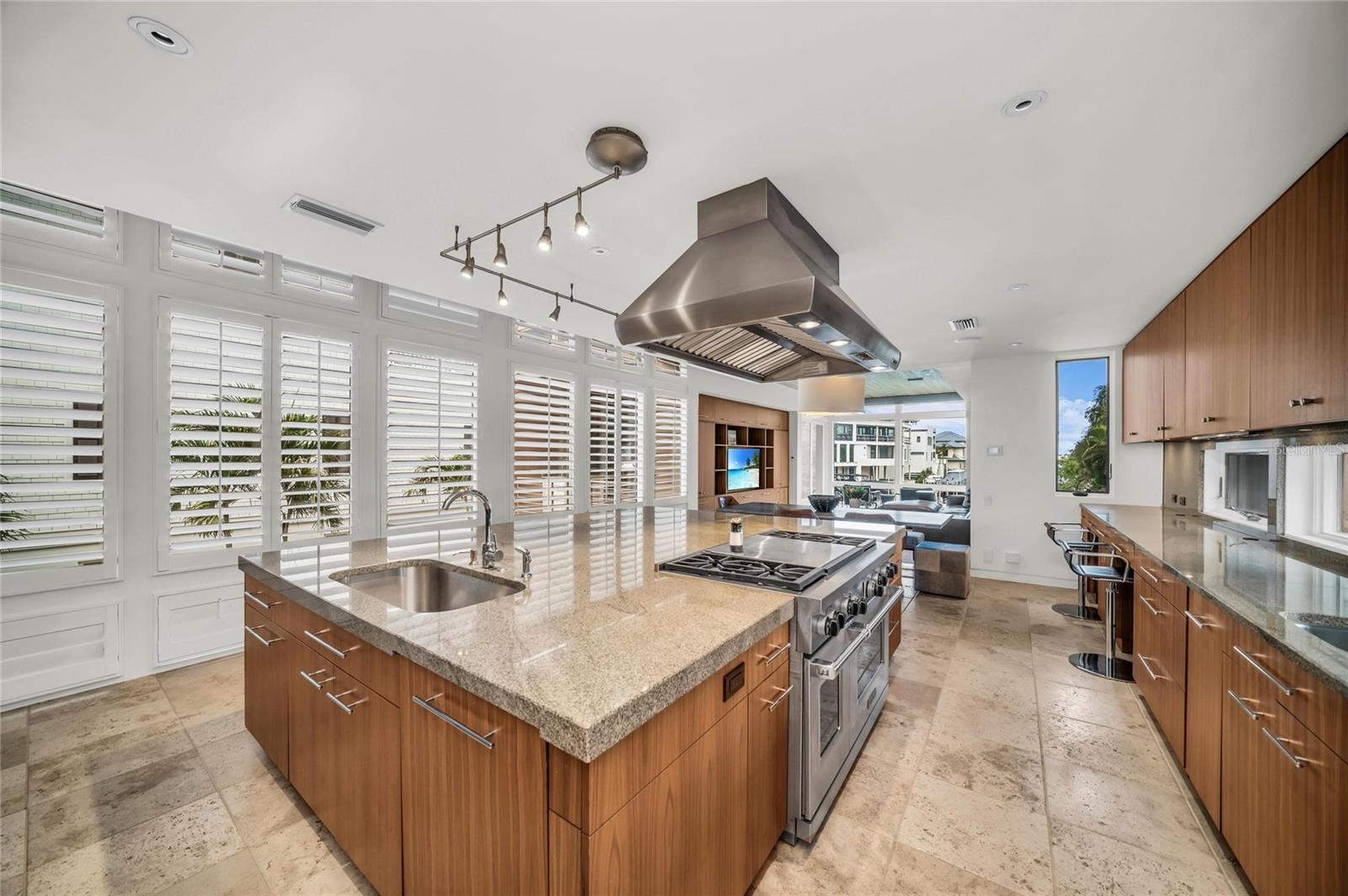OYSTER BAY LANDINGS - Residential