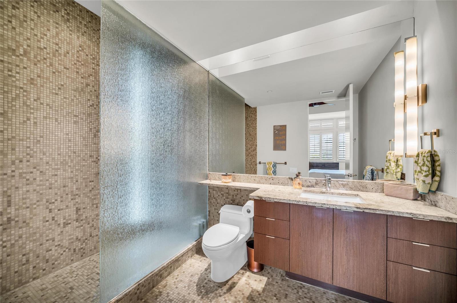 OYSTER BAY LANDINGS - Residential