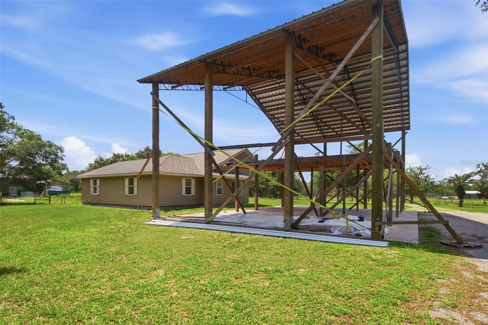 PINE HILLS - Residential