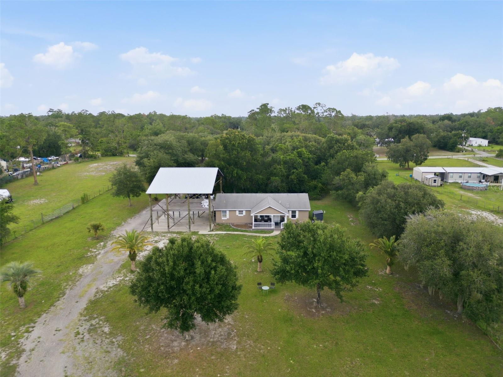 PINE HILLS - Residential