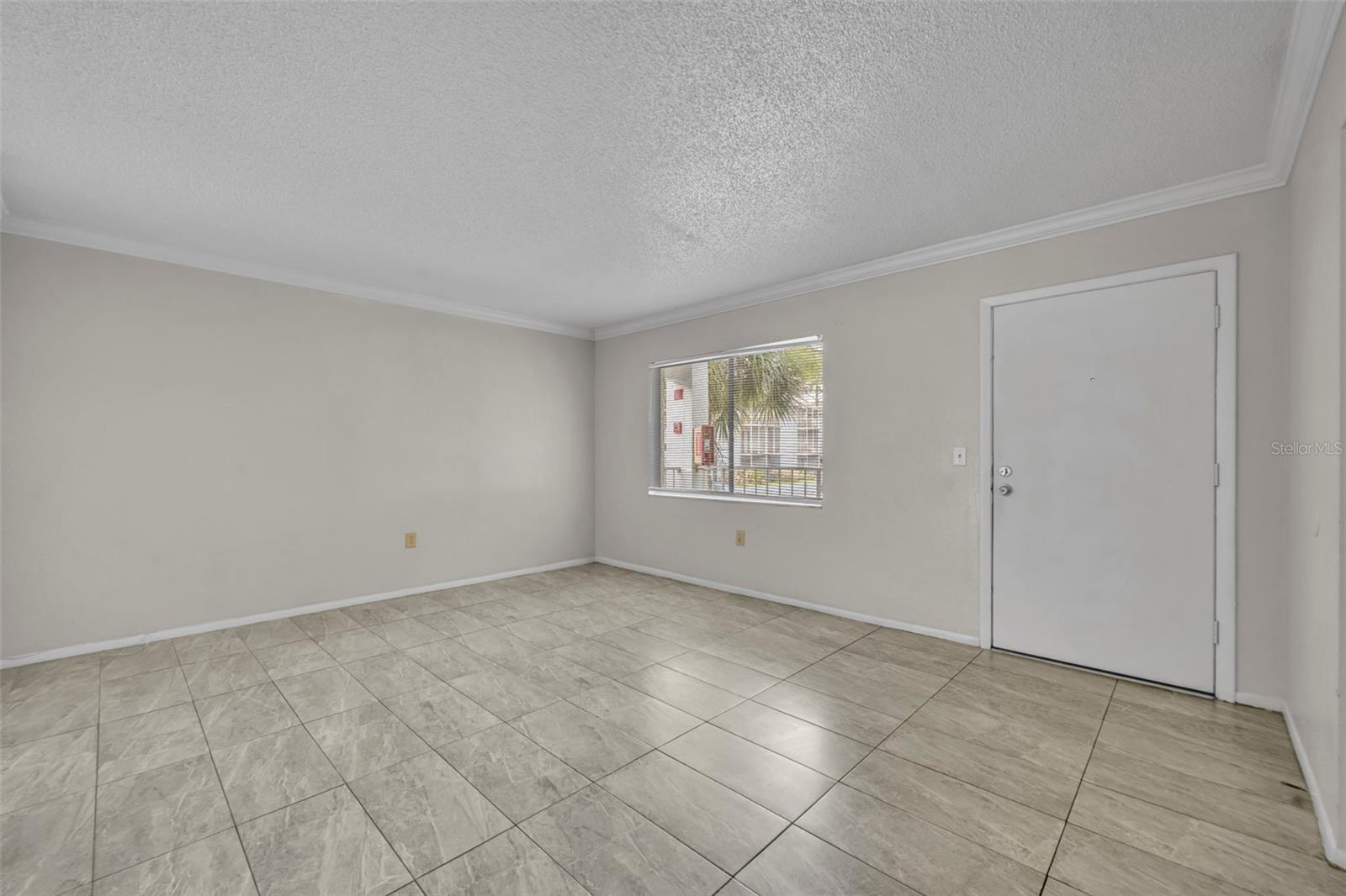 WATERSIDE AT CRANES ROOST A CONDO COMMUN - Residential