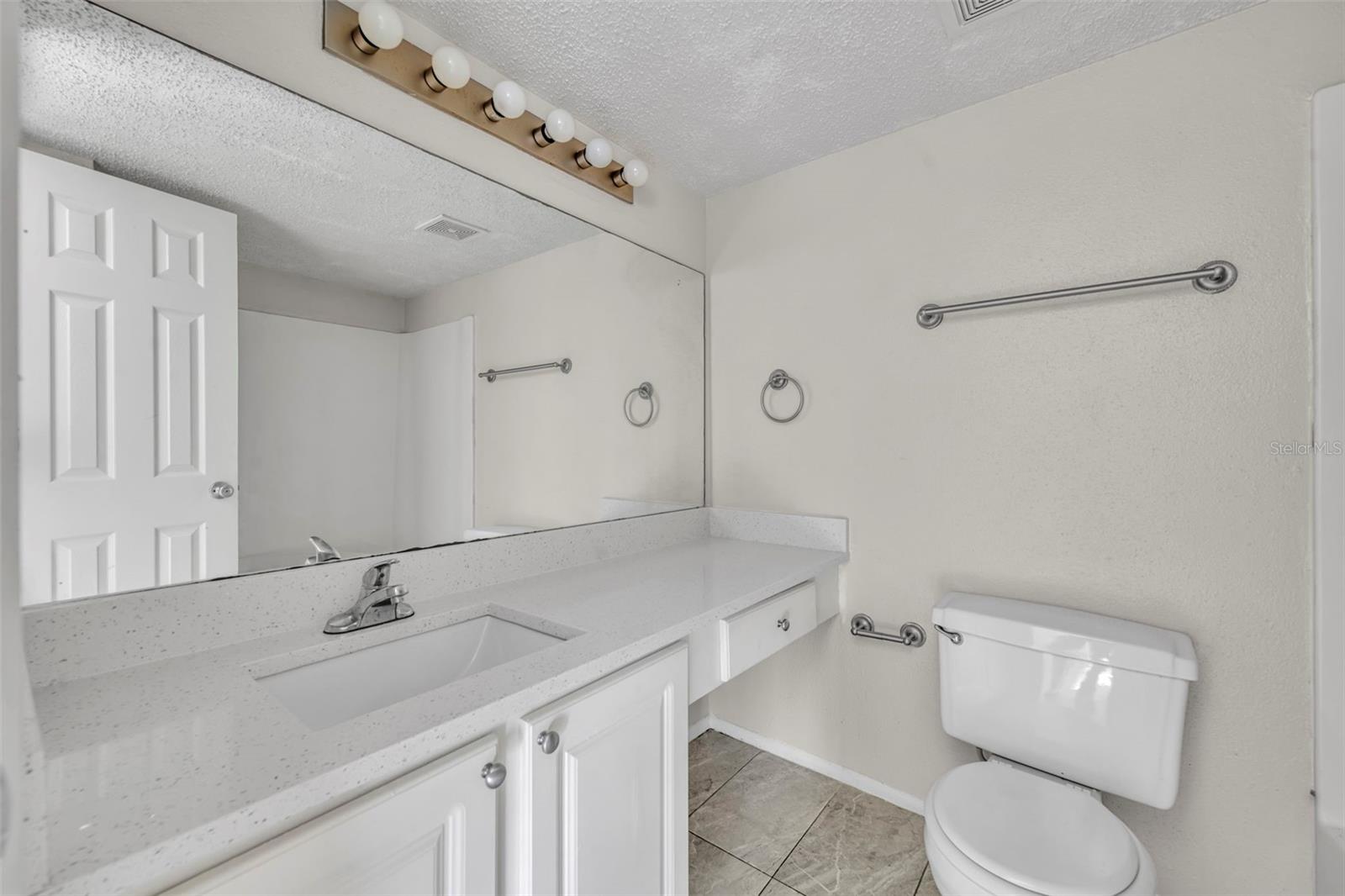 WATERSIDE AT CRANES ROOST A CONDO COMMUN - Residential