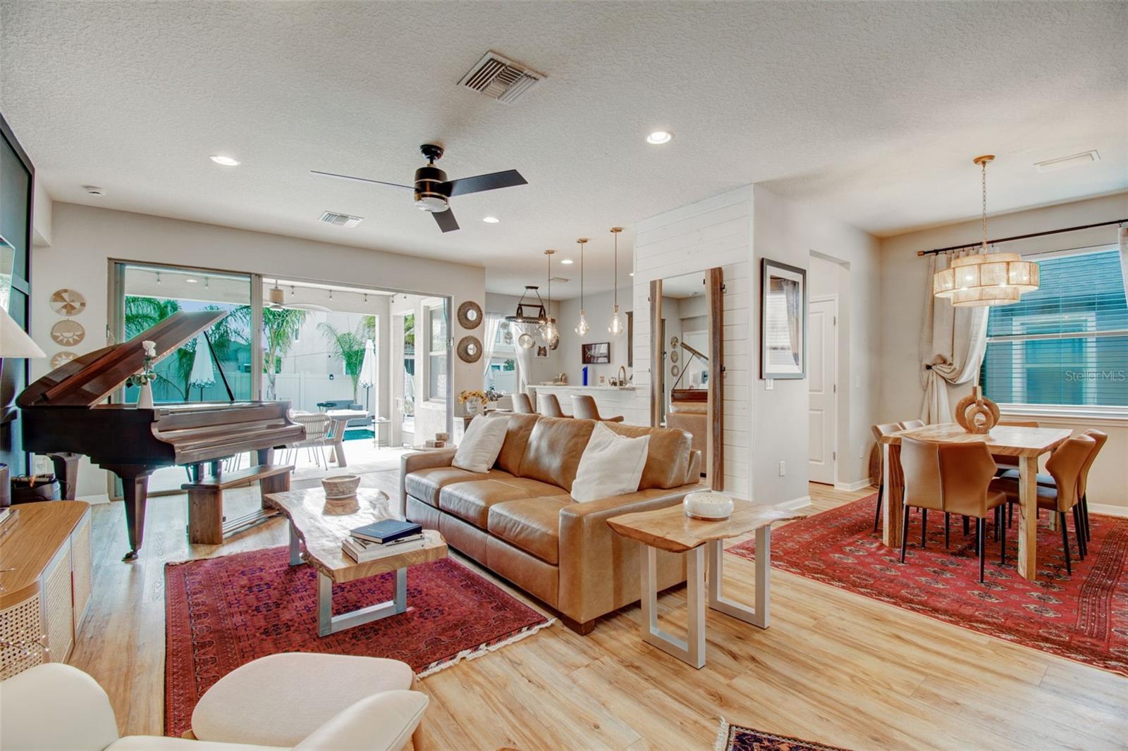 EPPERSON RANCH SOUTH PH 1 - Residential