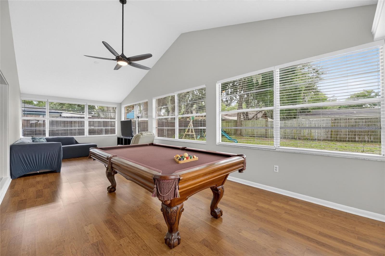 BLOOMINGDALE SEC C UNIT 2 - Residential