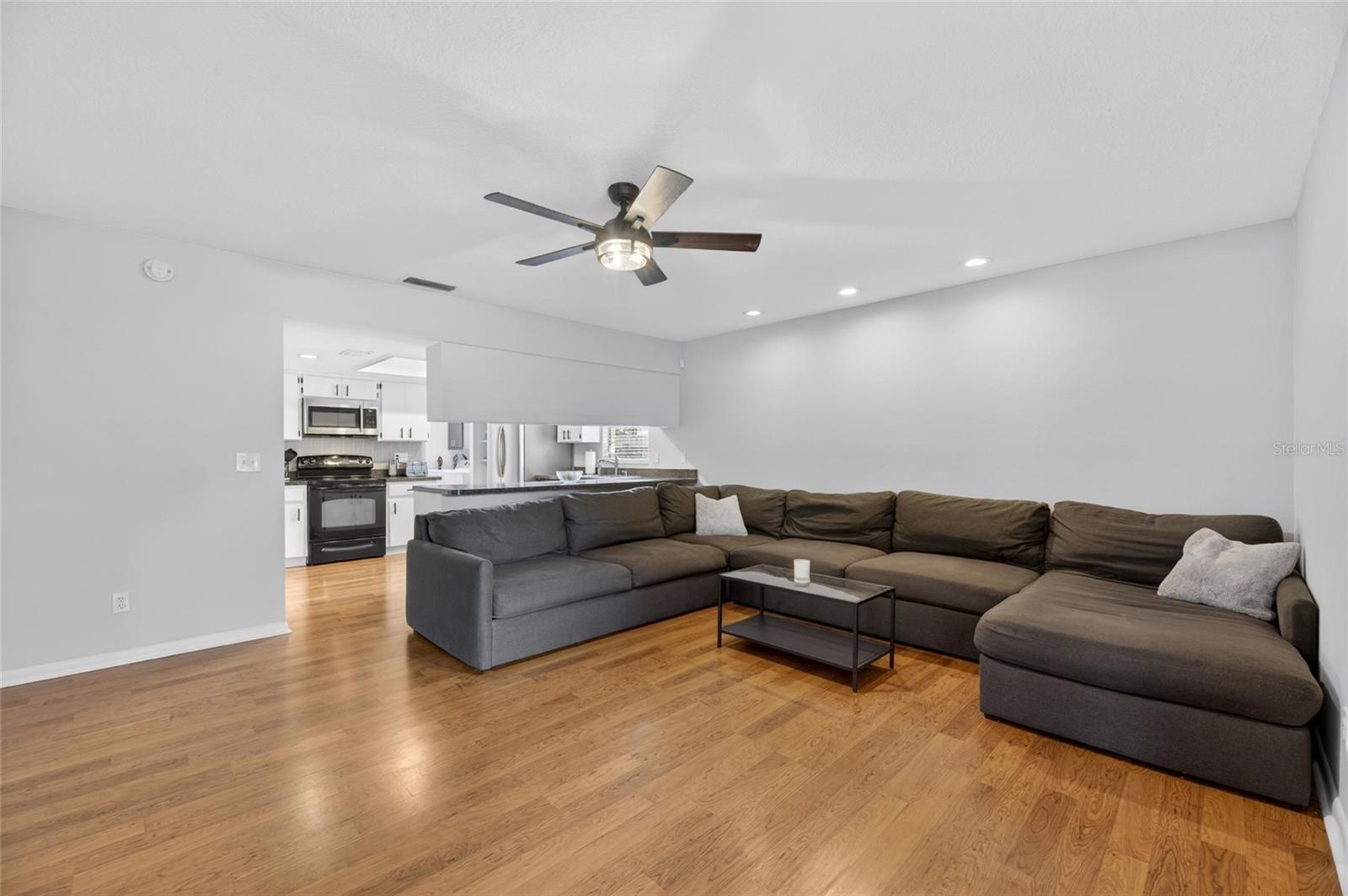 BLOOMINGDALE SEC C UNIT 2 - Residential