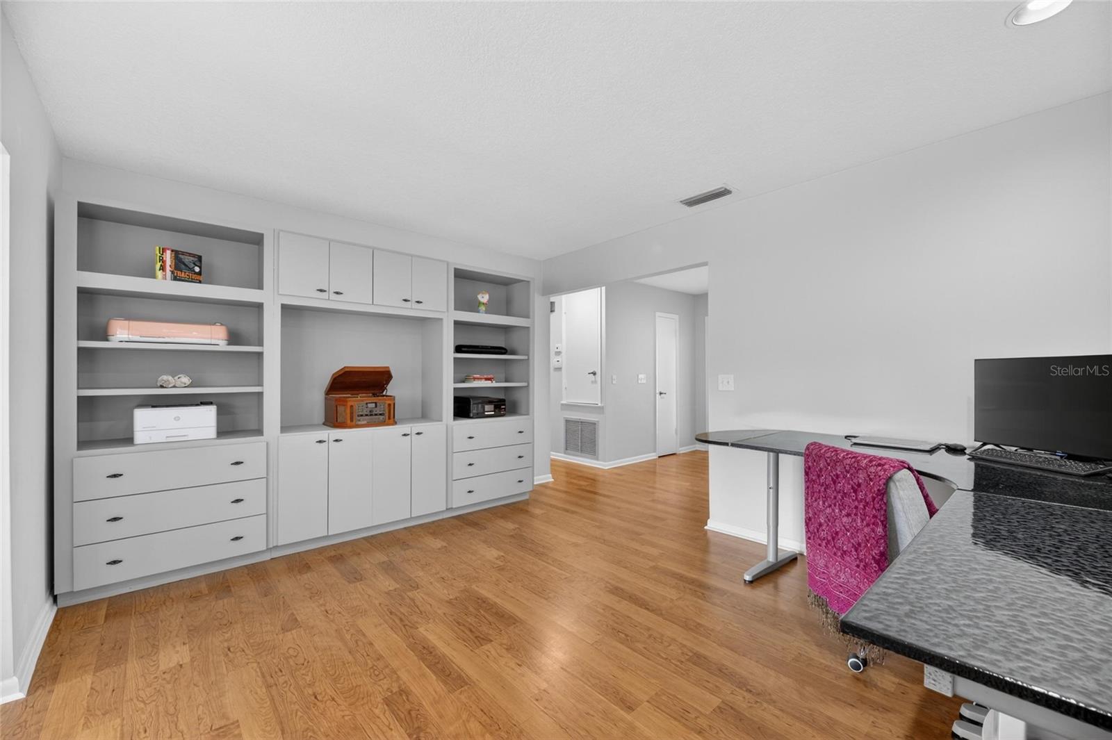 BLOOMINGDALE SEC C UNIT 2 - Residential