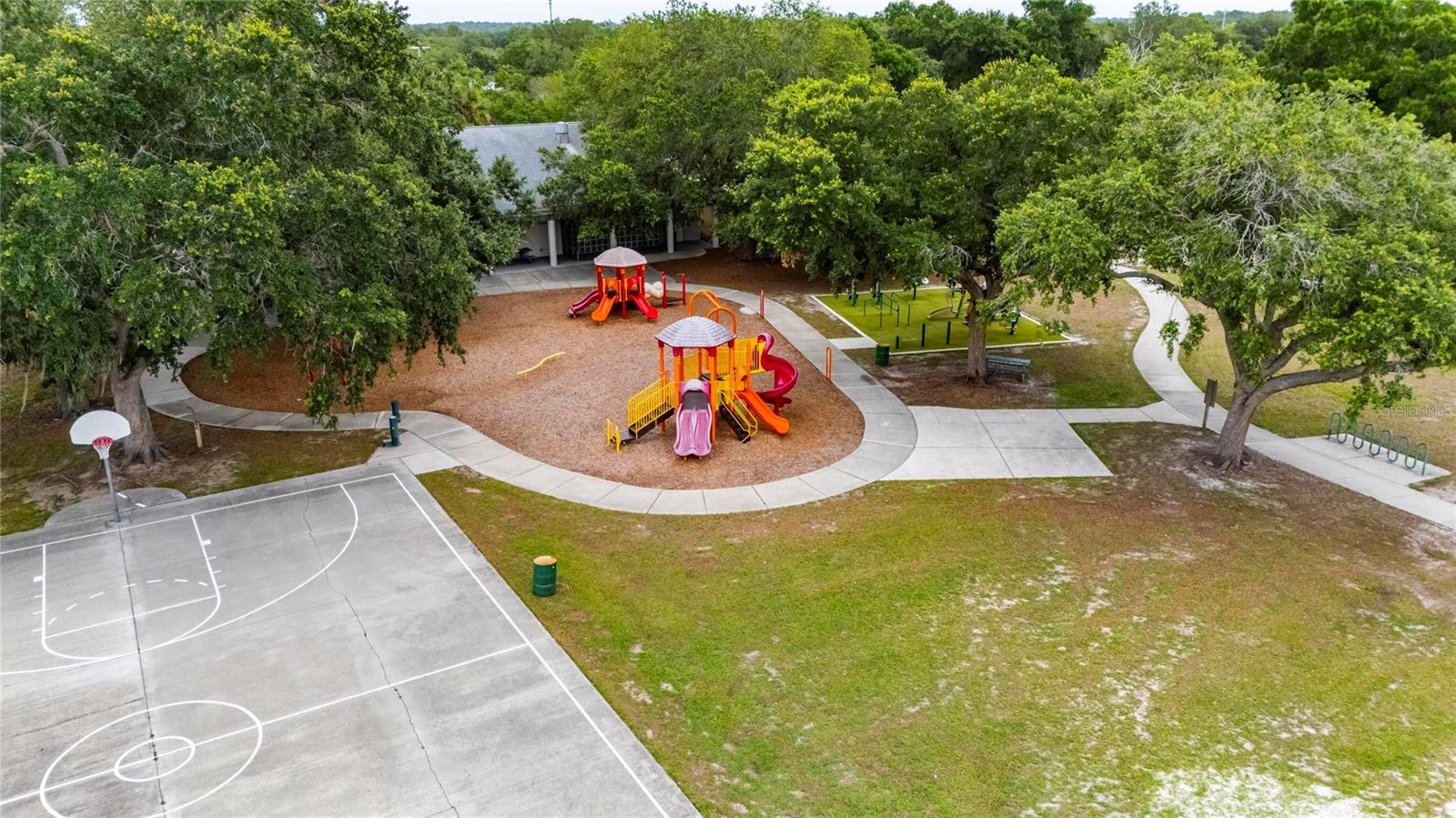 BLOOMINGDALE SEC C UNIT 2 - Residential