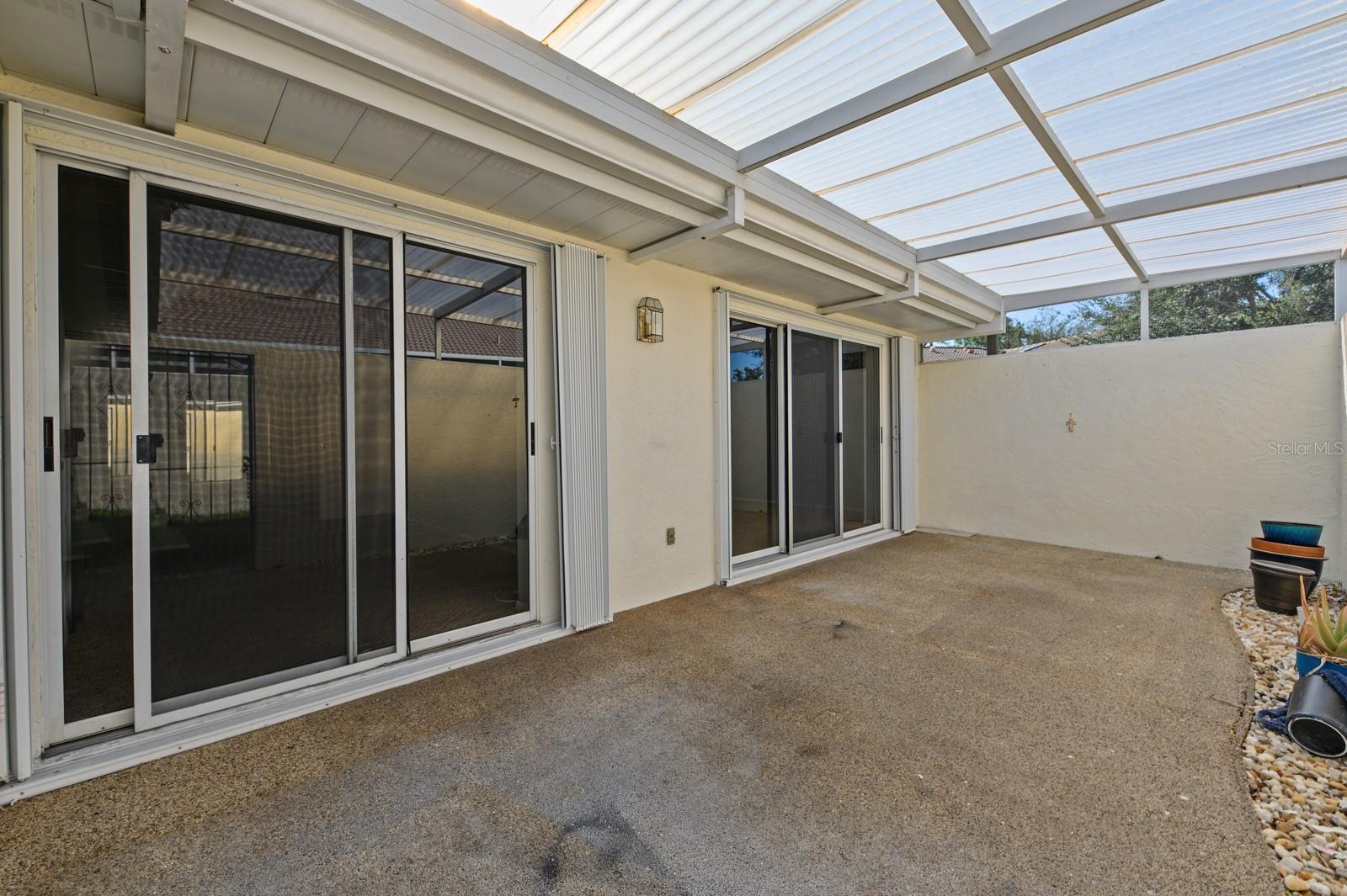 GARDEN LAKES COURTYARD - Residential