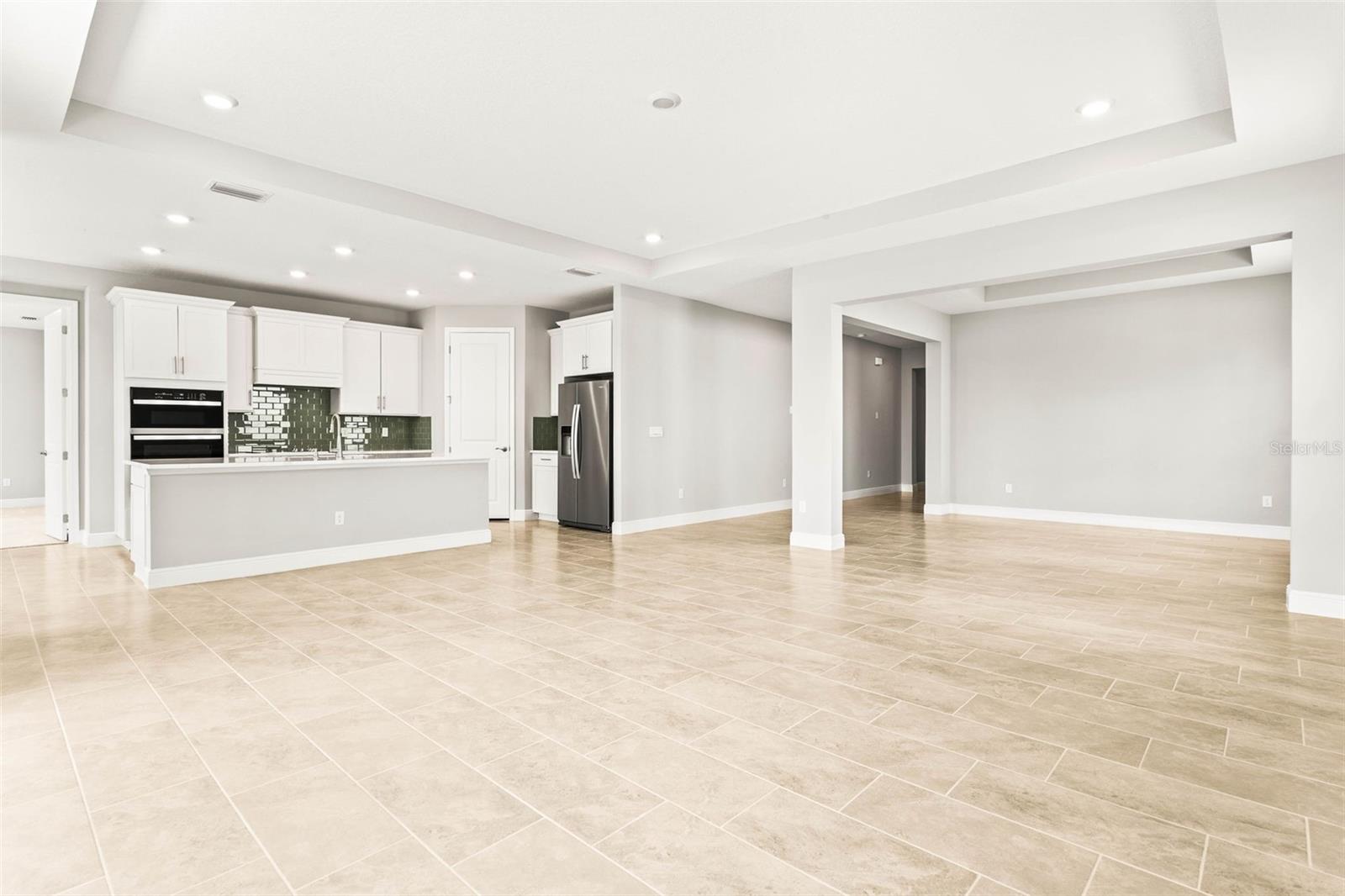 WILLOW RESERVE - Residential Lease