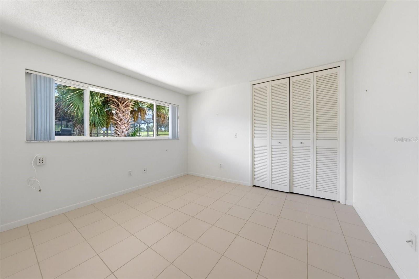FAIRWAY MANOR - Residential