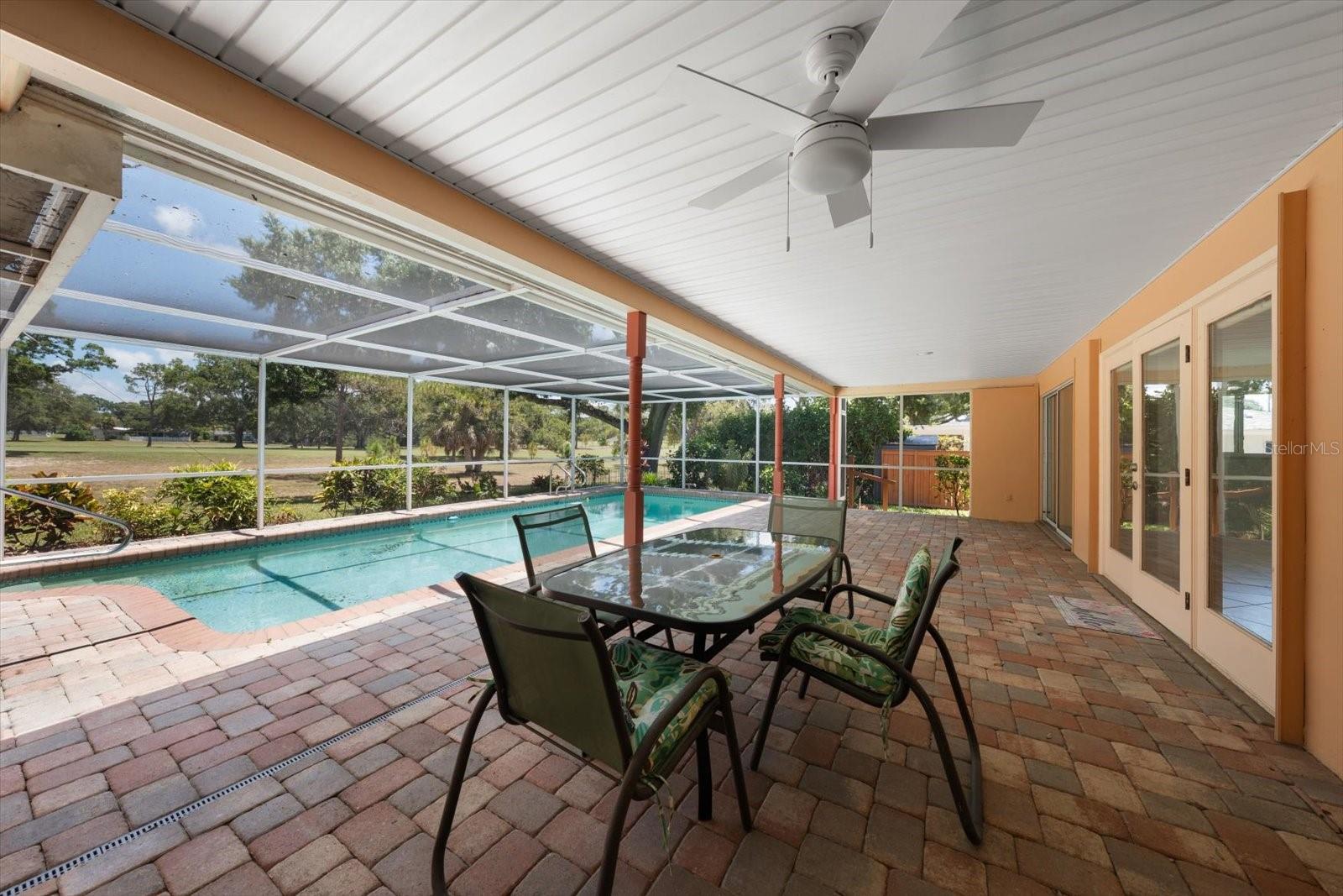 FAIRWAY MANOR - Residential