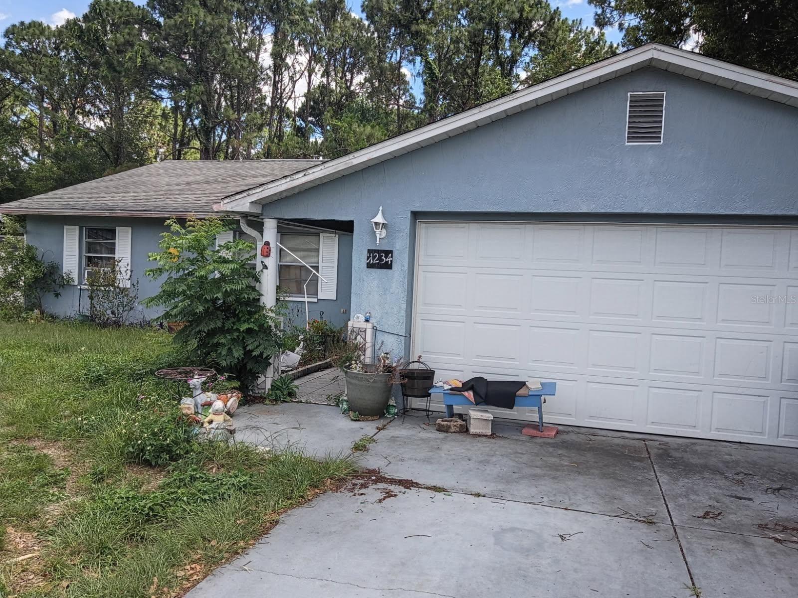 SPRING HILL - Residential