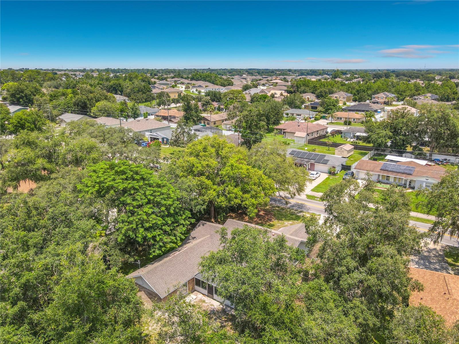 DELTONA LAKES REP BLK 1849 UNIT 72 - Residential
