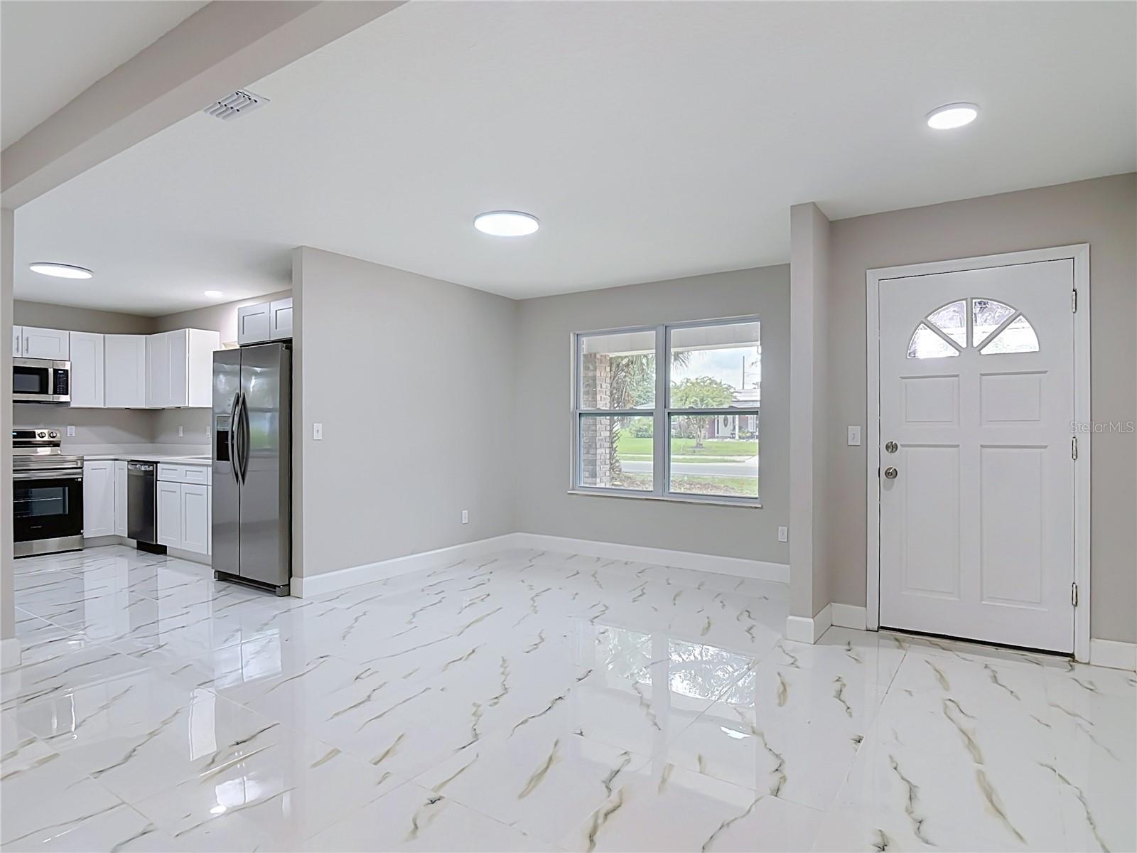 DELTONA LAKES REP BLK 1849 UNIT 72 - Residential