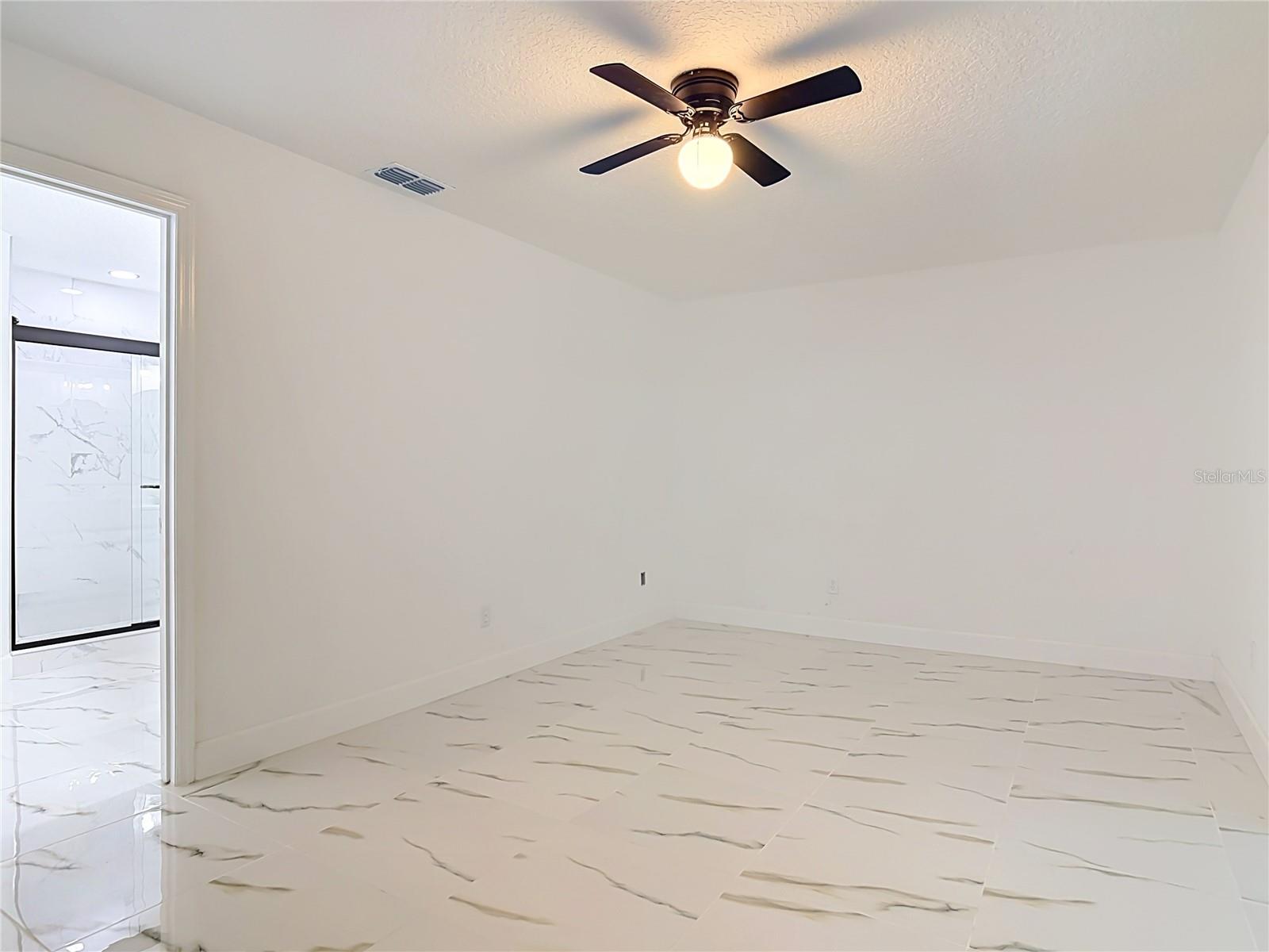 DELTONA LAKES REP BLK 1849 UNIT 72 - Residential