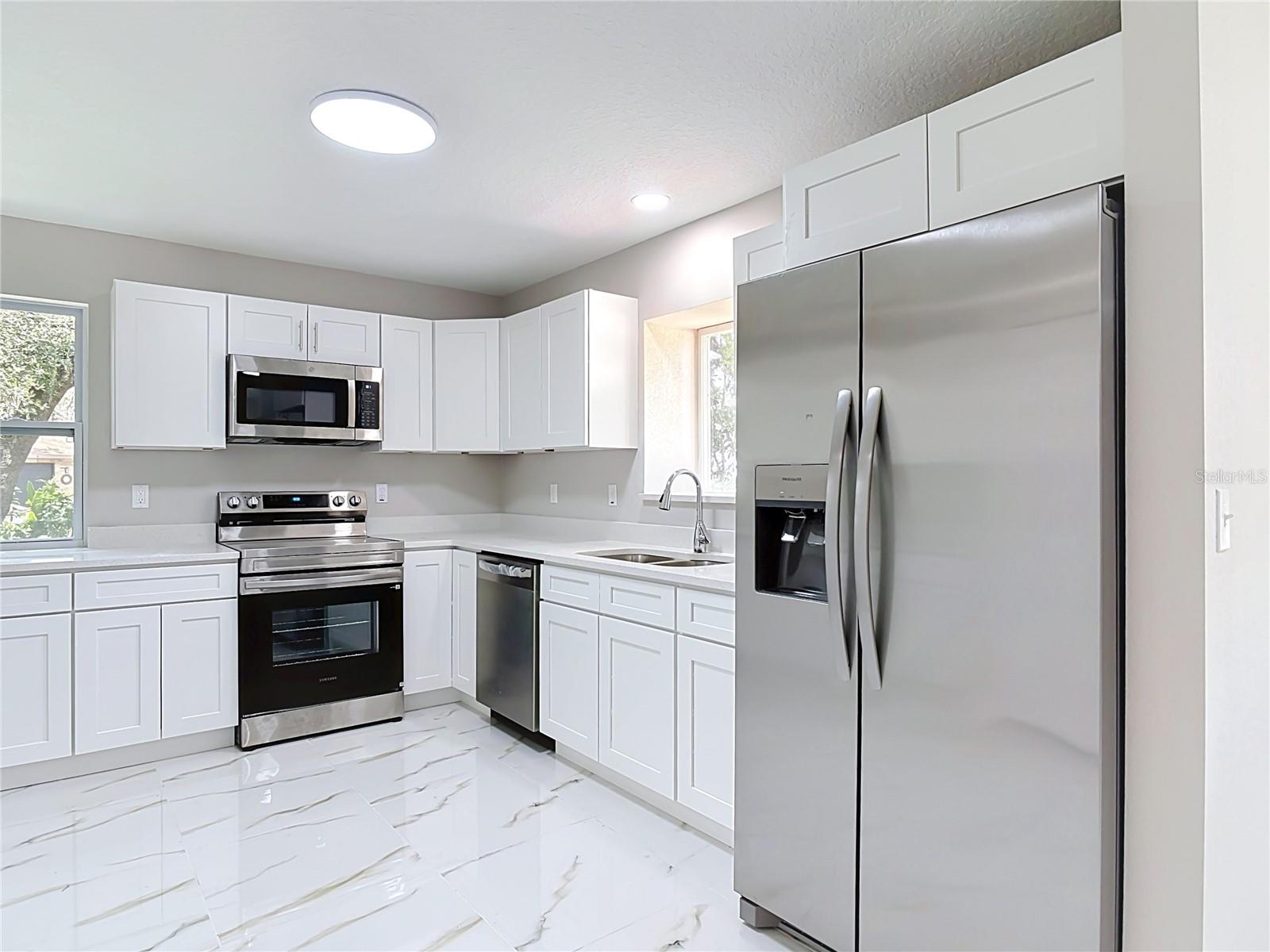 DELTONA LAKES REP BLK 1849 UNIT 72 - Residential