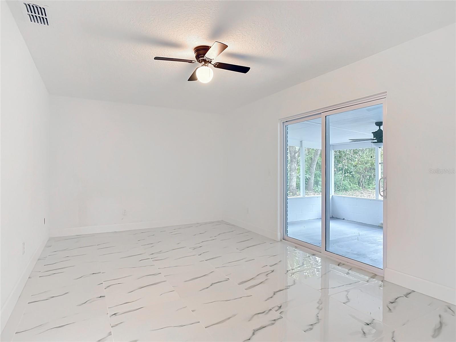 DELTONA LAKES REP BLK 1849 UNIT 72 - Residential