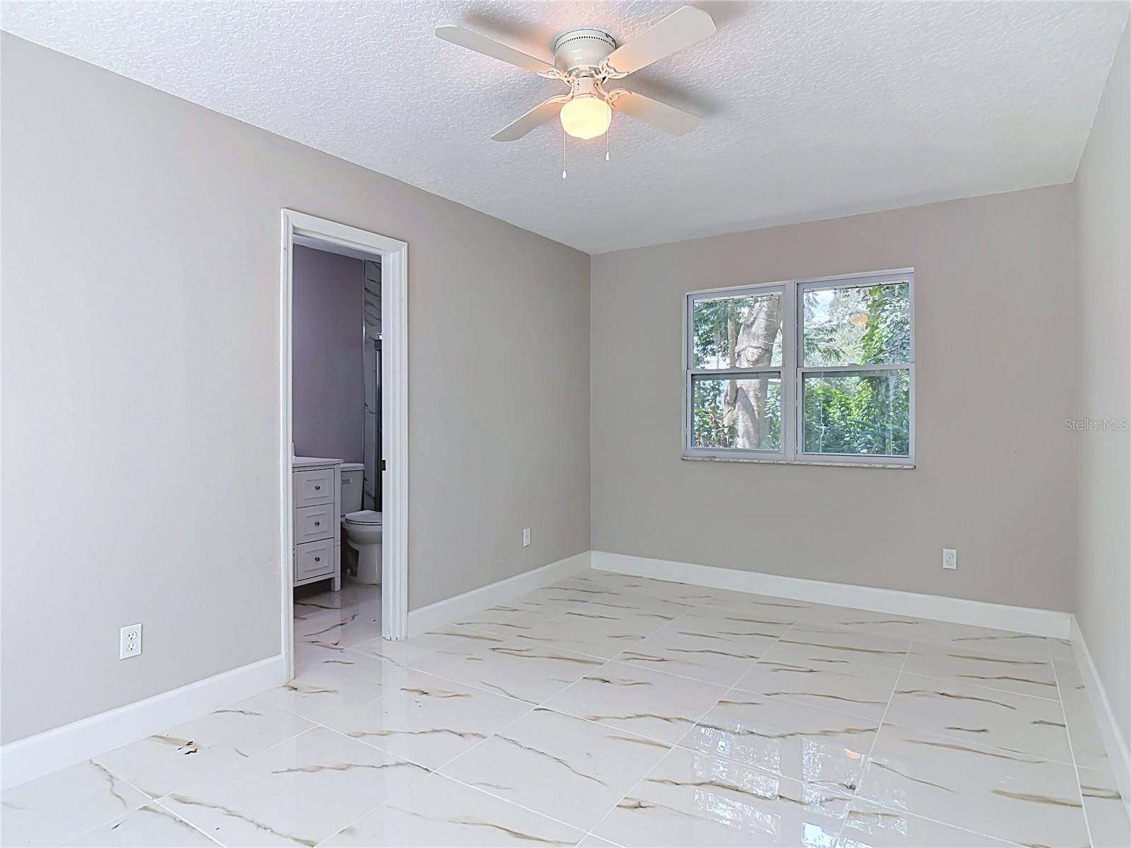 DELTONA LAKES REP BLK 1849 UNIT 72 - Residential