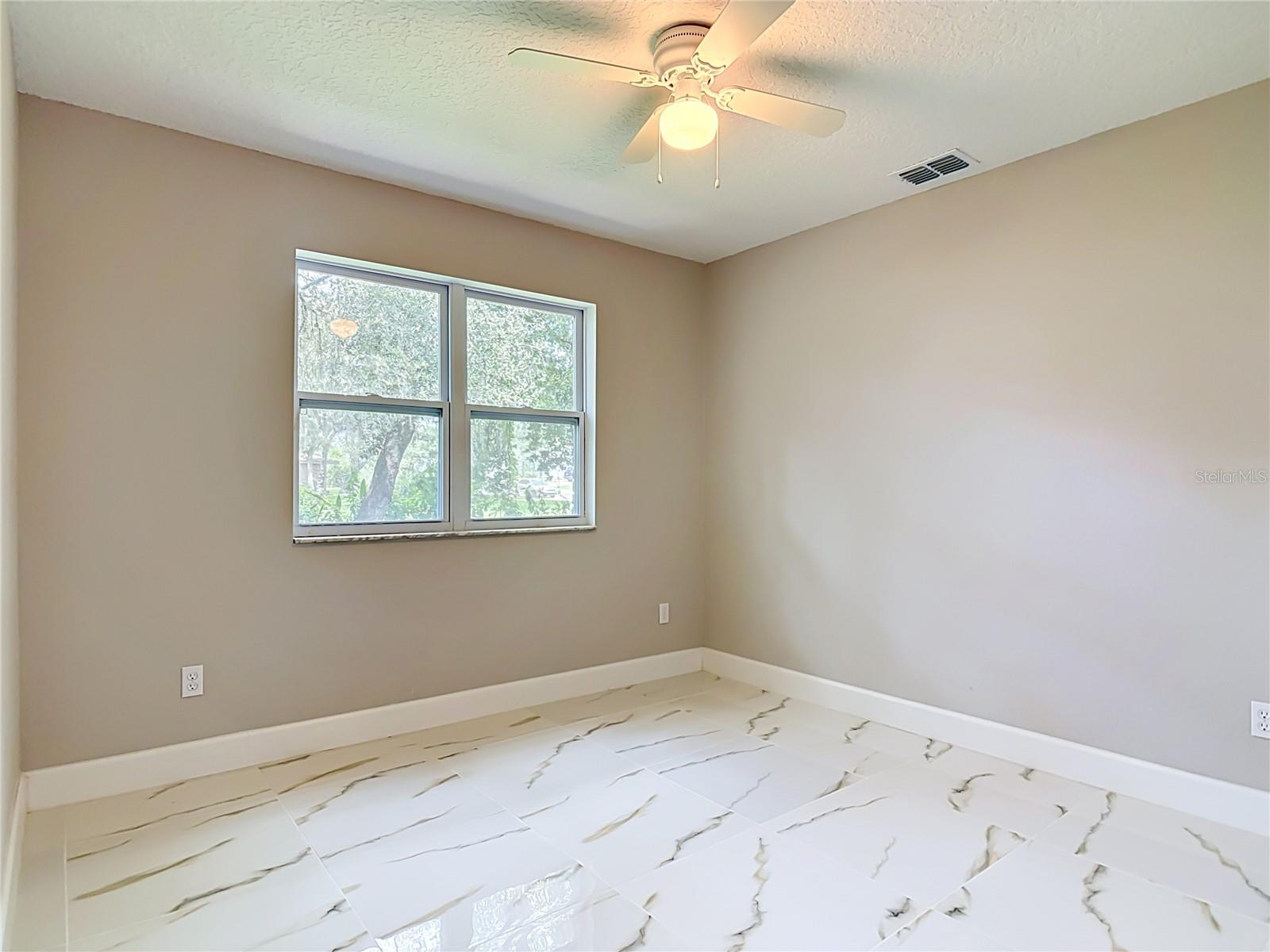 DELTONA LAKES REP BLK 1849 UNIT 72 - Residential