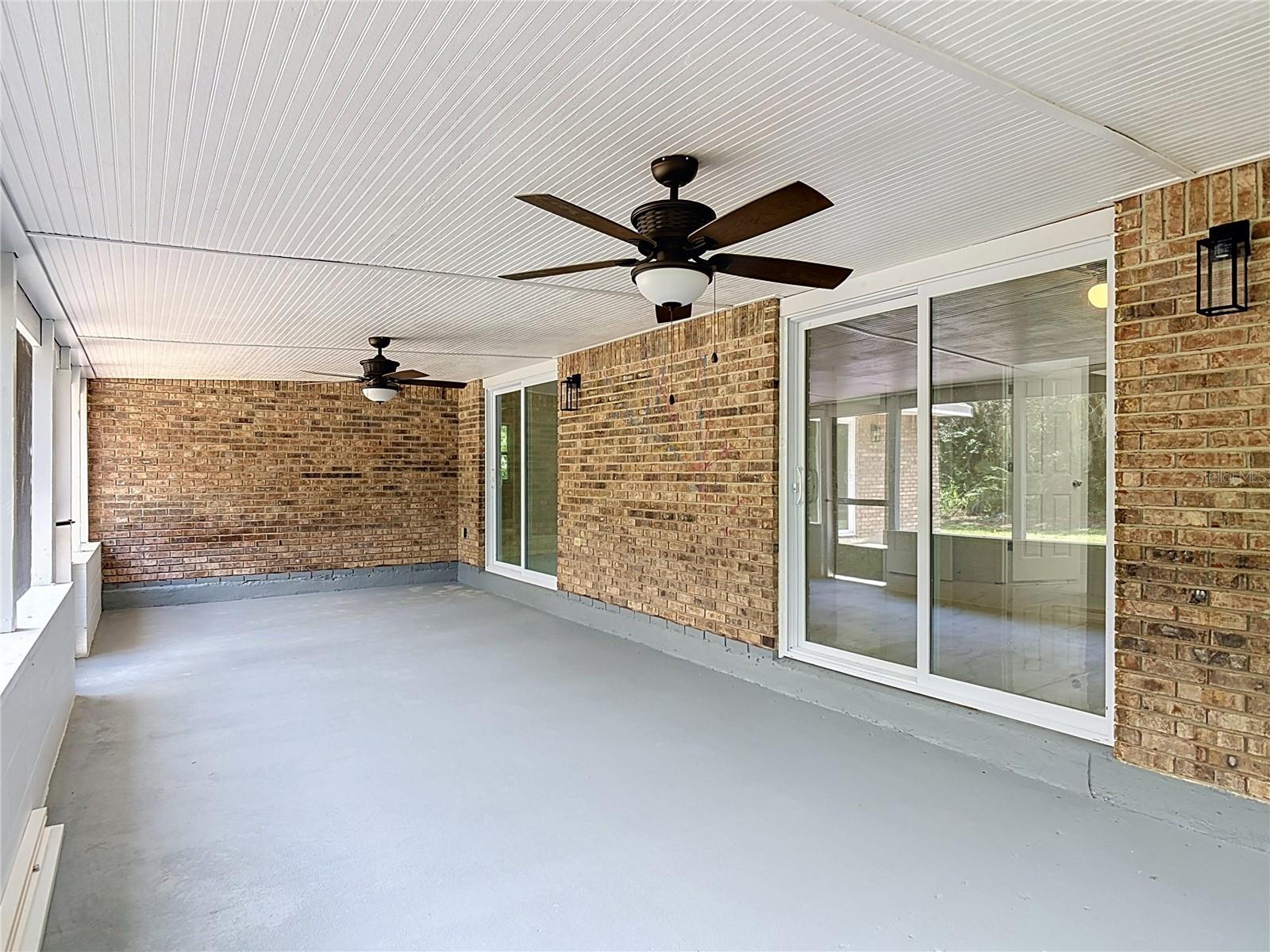 DELTONA LAKES REP BLK 1849 UNIT 72 - Residential