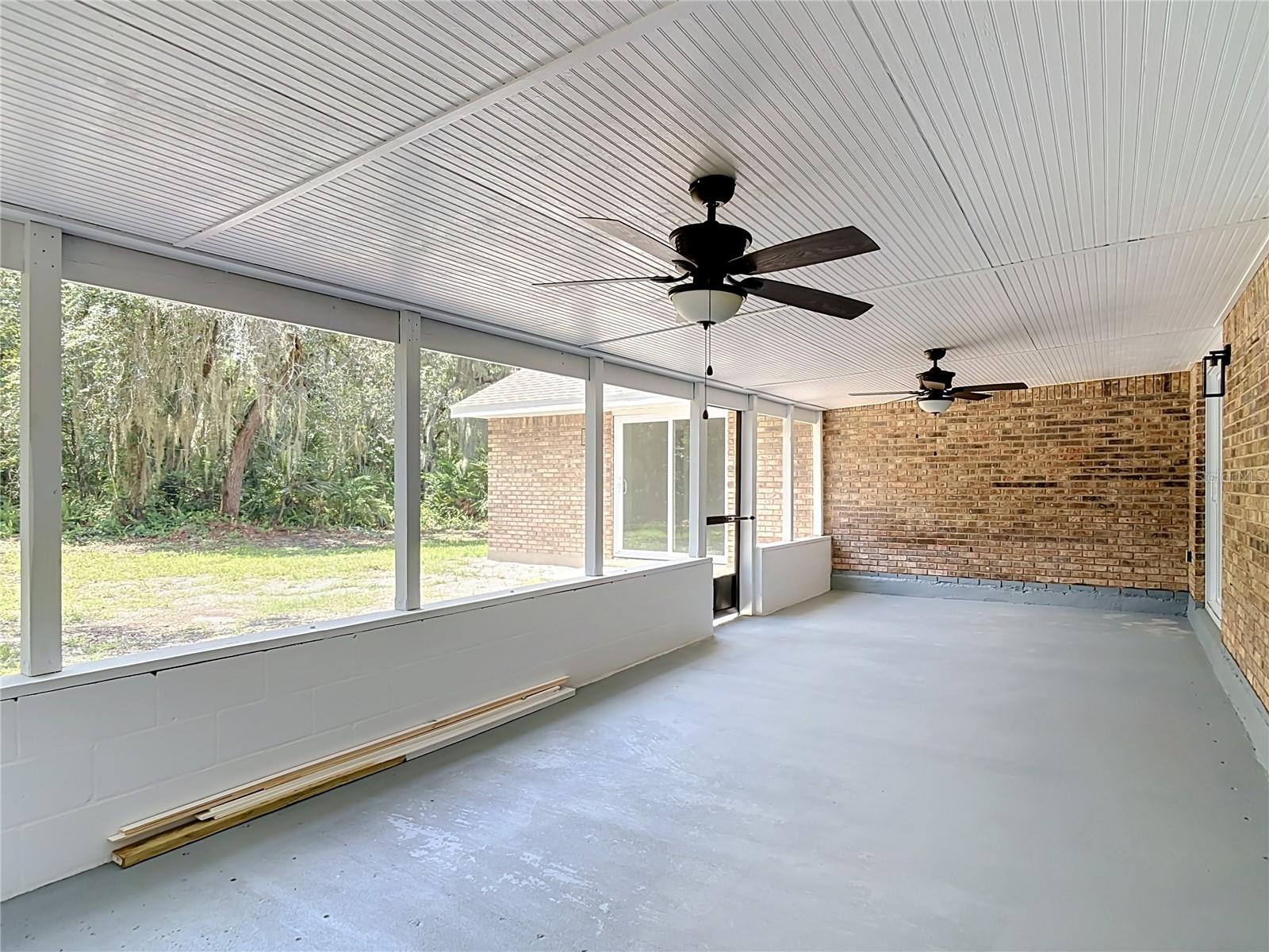 DELTONA LAKES REP BLK 1849 UNIT 72 - Residential