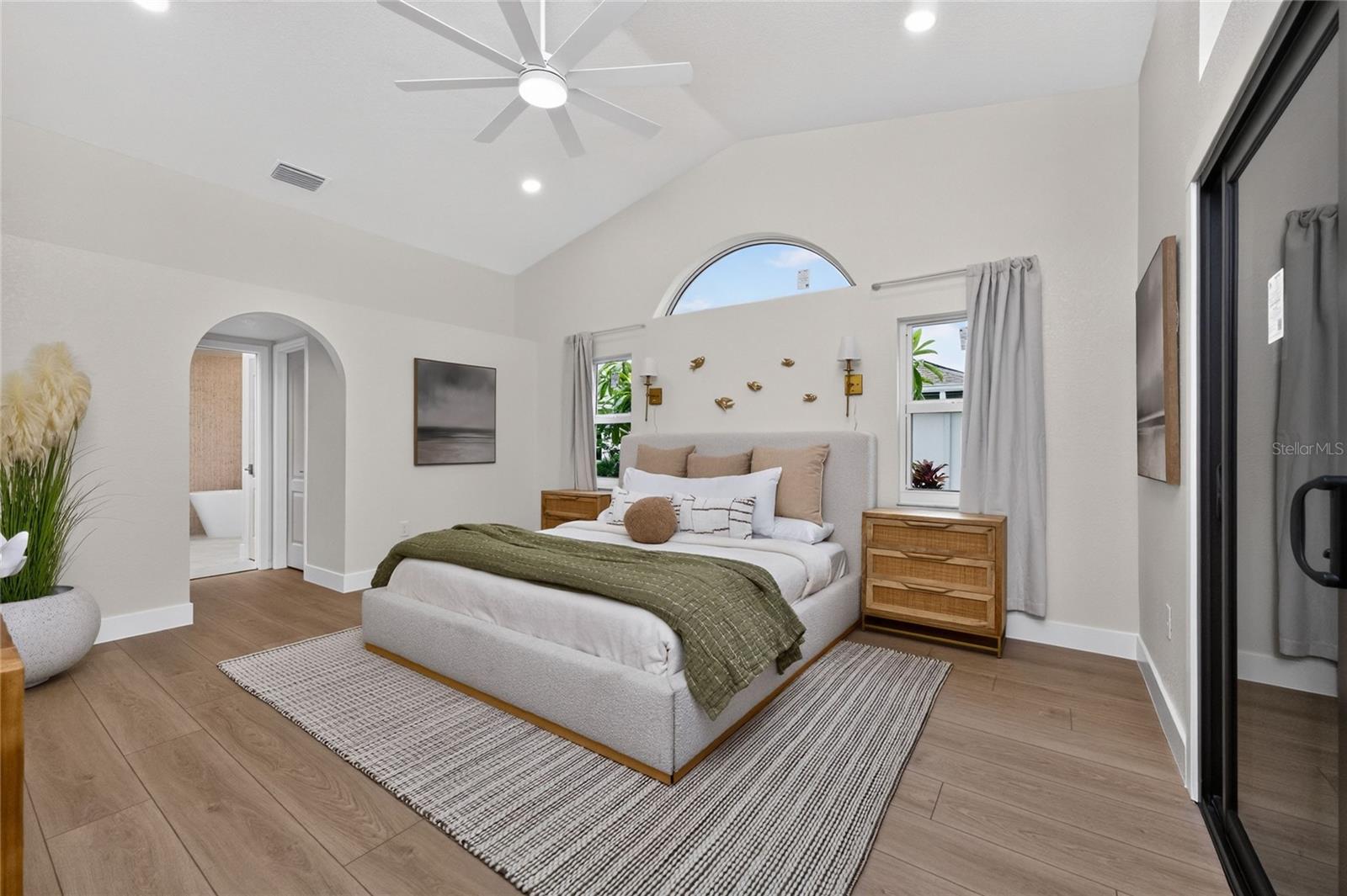 ROTONDA WEST BROADMOOR - Residential