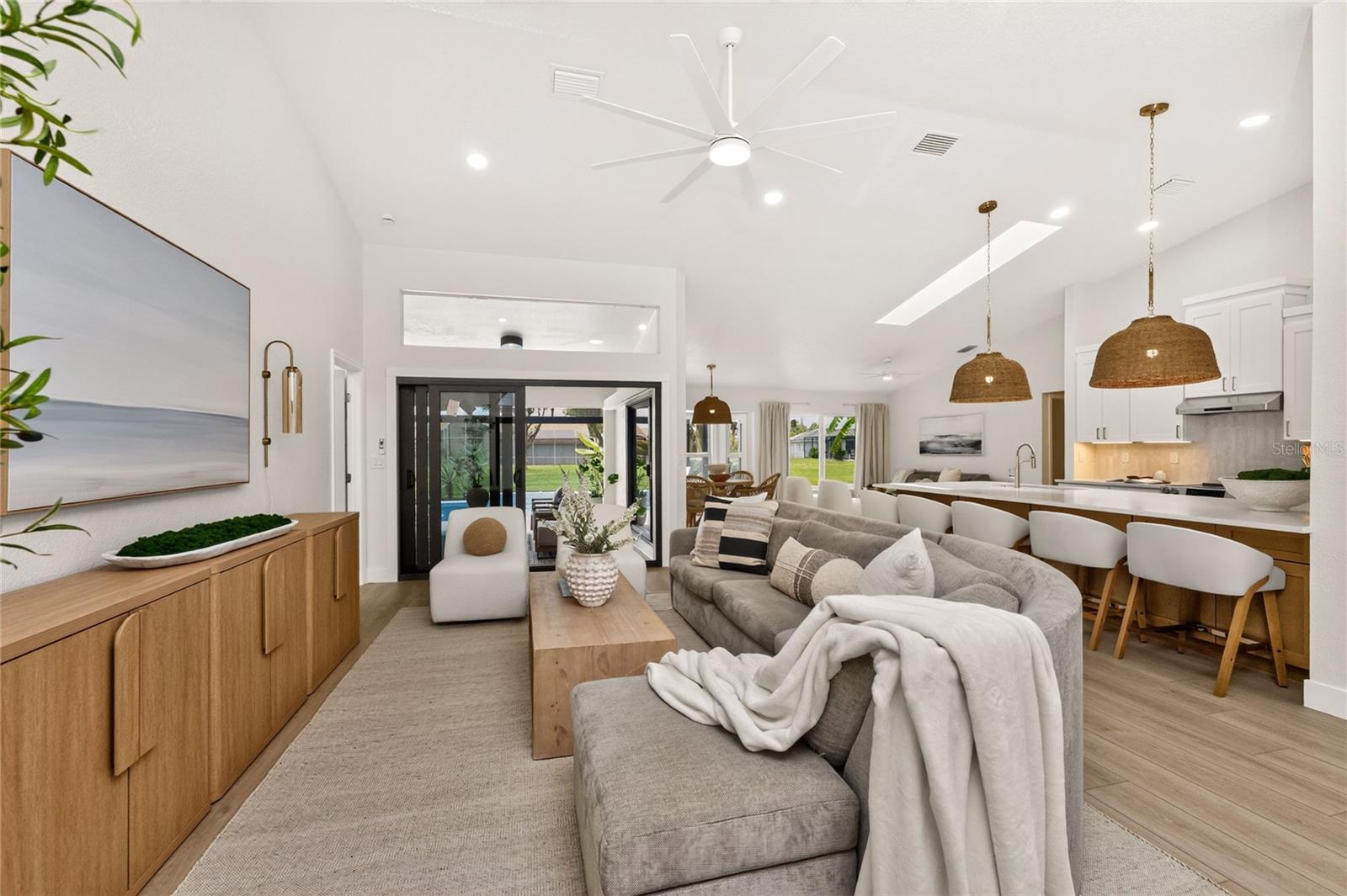 ROTONDA WEST BROADMOOR - Residential