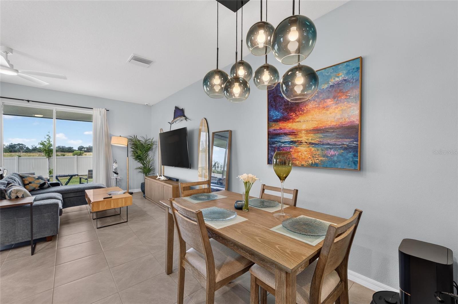 MANGROVE POINT - Residential