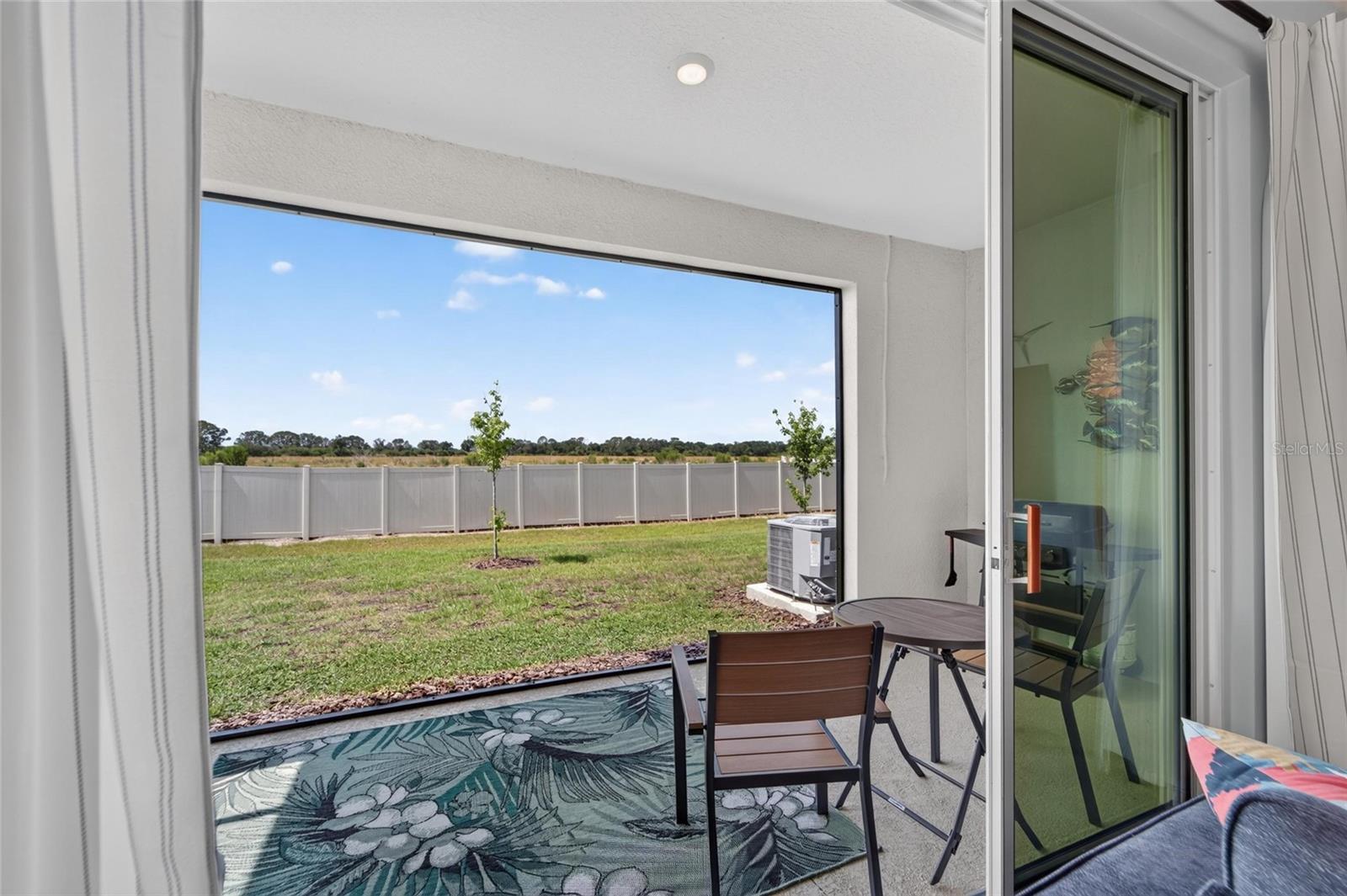 MANGROVE POINT - Residential