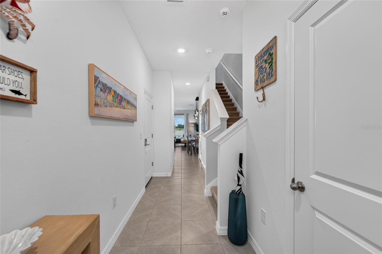 MANGROVE POINT - Residential