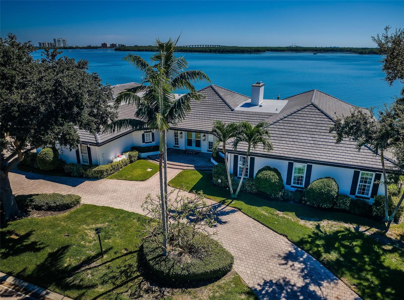 BAYWAY ISLES - Residential