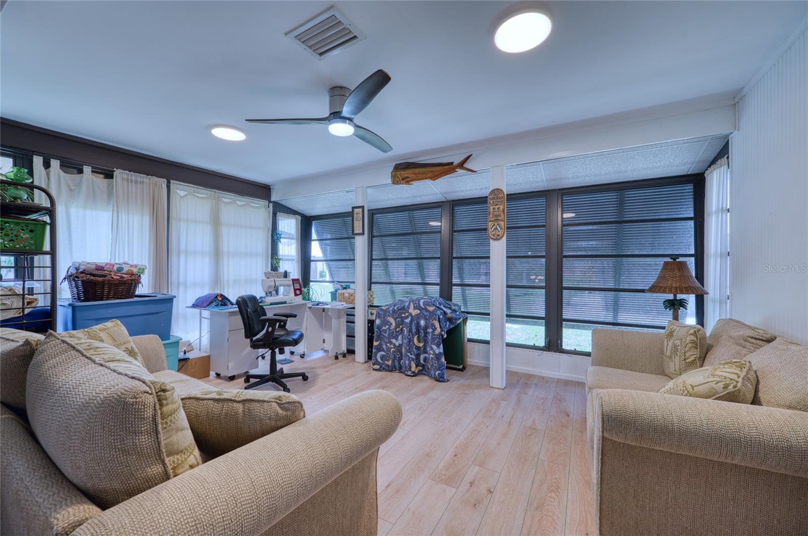 HOURGLASS LAKES PH 1 - Residential