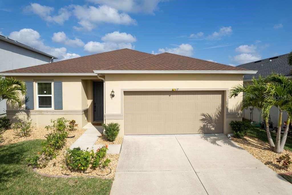 WEST LAKE RESERVE - Residential