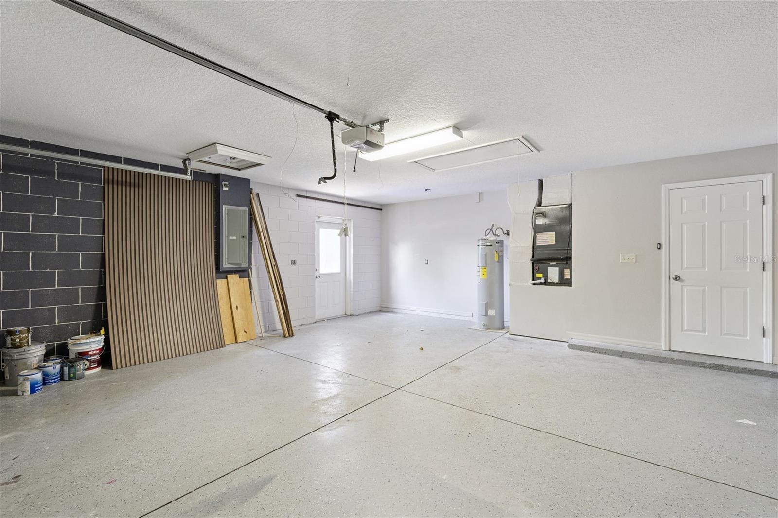 TAVARES GROVES AT BAYTREE PH 03 - Residential