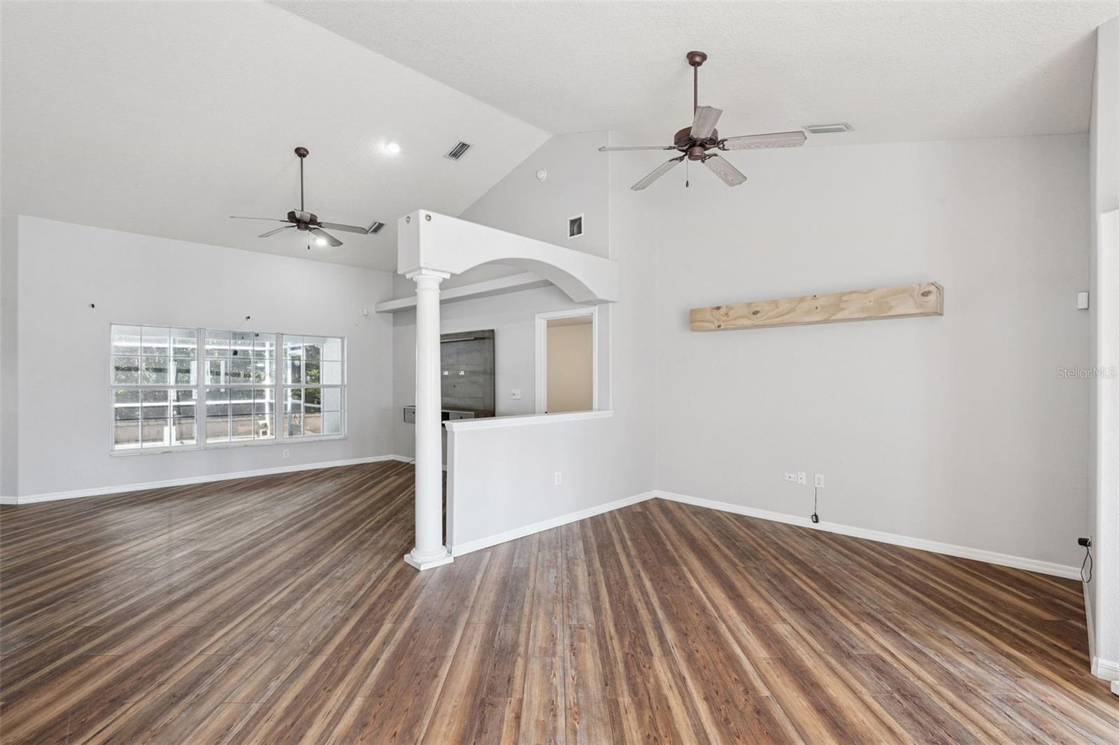 TAVARES GROVES AT BAYTREE PH 03 - Residential