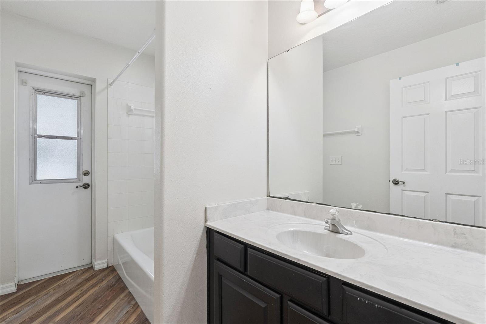 TAVARES GROVES AT BAYTREE PH 03 - Residential